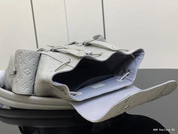 Aaa replica ru LOUIS PM VUITTON CHRISTOPHER 0815